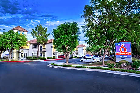 Studio 6-Phoenix, AZ - Deer Valley