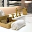 QUARTZ HOTEL & SPA