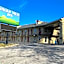 Smoky View Inn