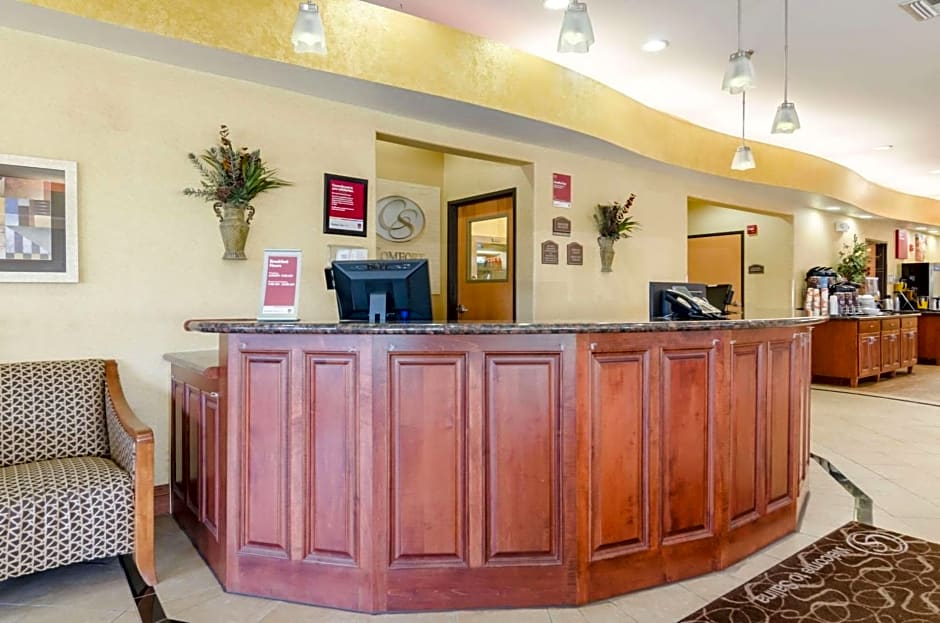  Comfort Suites Salina South