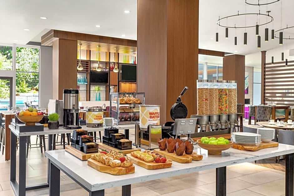 Hilton Garden Inn Seattle Airport