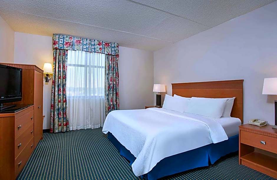 Embassy Suites By Hilton Hotel Lexington