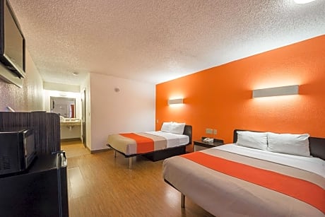 Quadruple Room - Disability Access - Non-Smoking