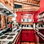 Three Bears, 7 Bedrooms, Deck, Fireplace, Midtown, Grill, Sleeps 22