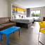 Days Inn & Suites by Wyndham Albany