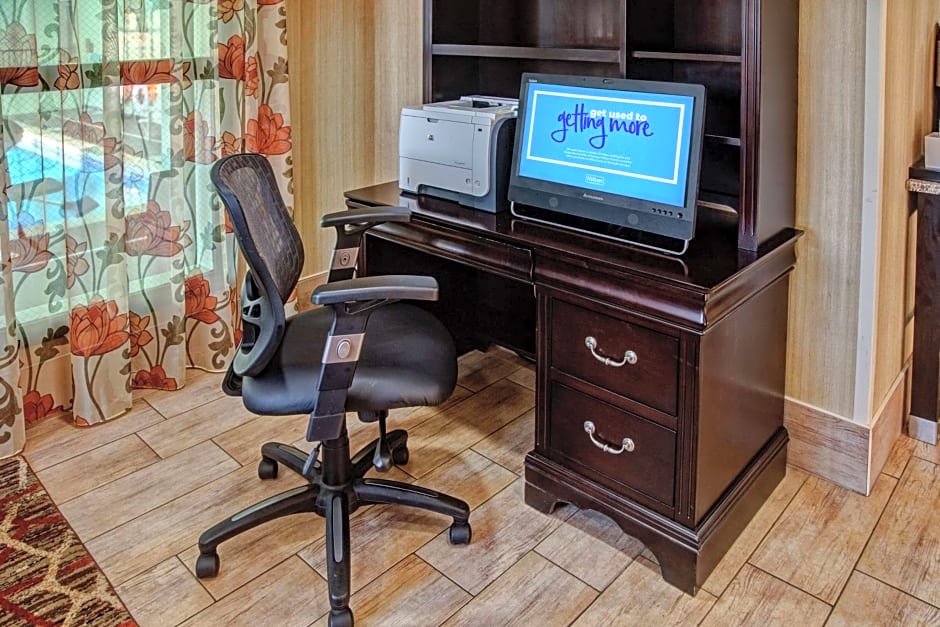 Hampton Inn By Hilton Ashland