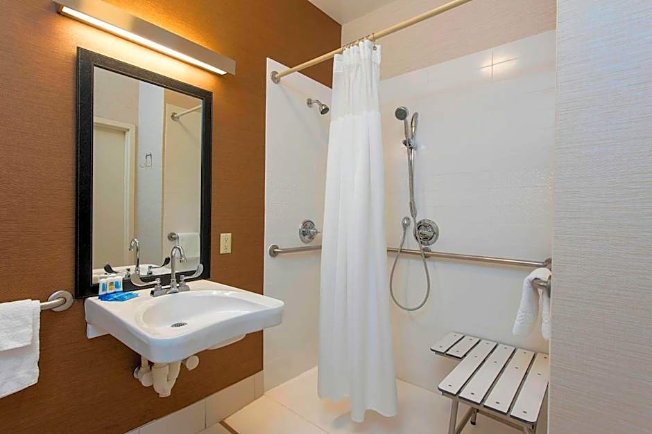 Fairfield Inn & Suites by Marriott Bloomington