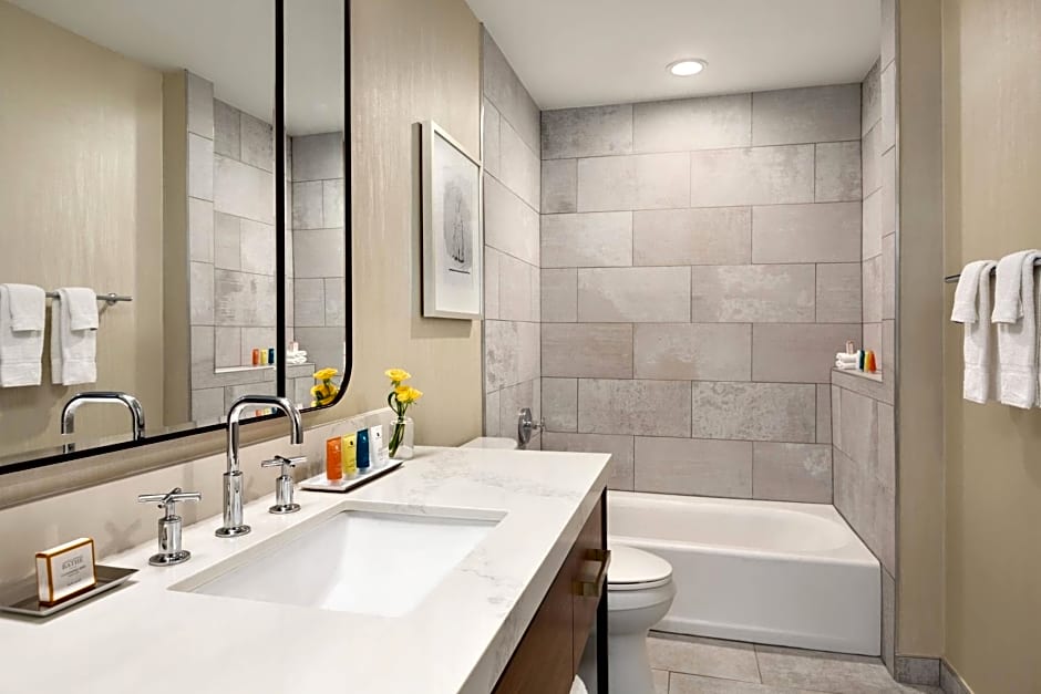 Twelve Midtown, Autograph Collection by Marriott