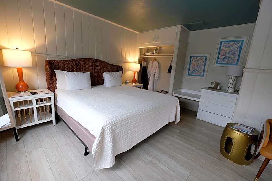 The Islander Inn