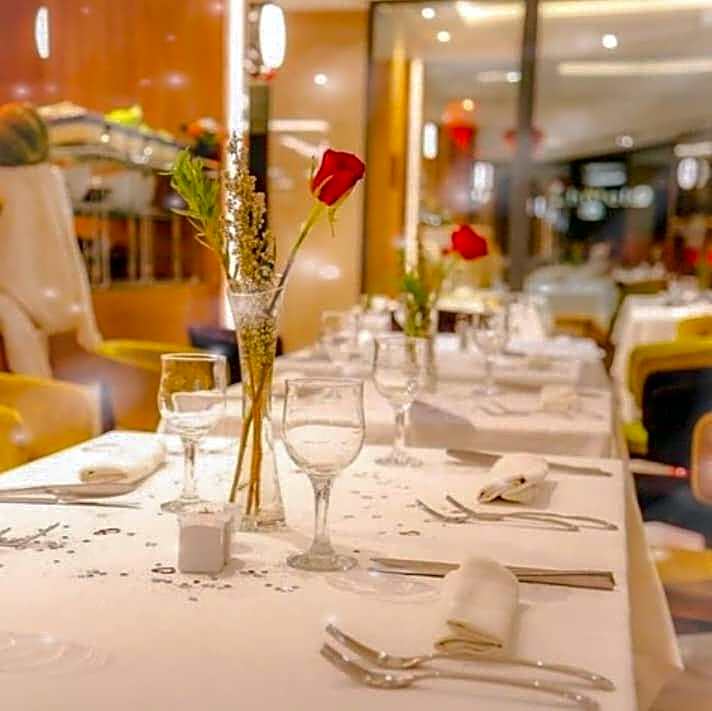 Lamaraz Hotels