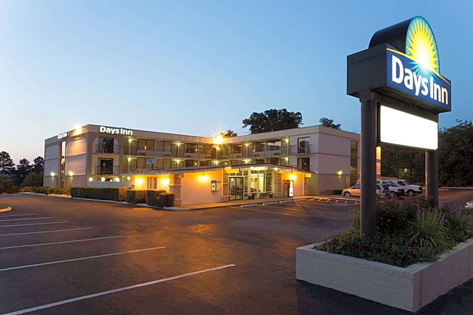 Days Inn by Wyndham Raleigh South