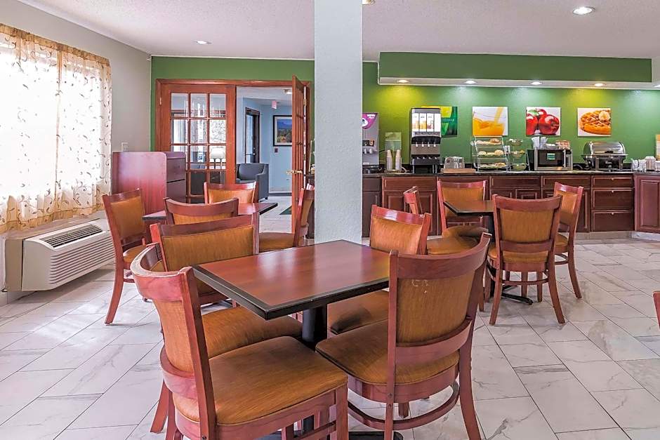 Quality Inn Sycamore