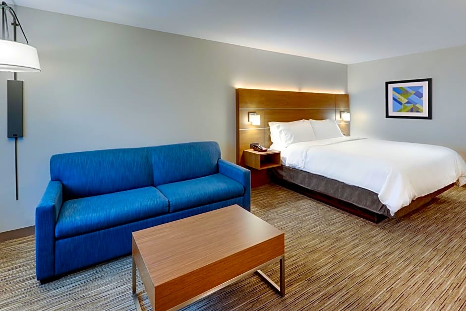 Holiday Inn Express and Suites - Middletown - Goshen