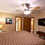 Sunsets at Summit 108b, free WI-FI, parking and AC