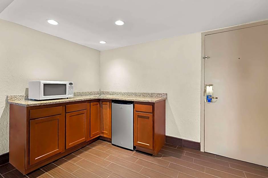 Comfort Inn St. Louis - Westport Event Center