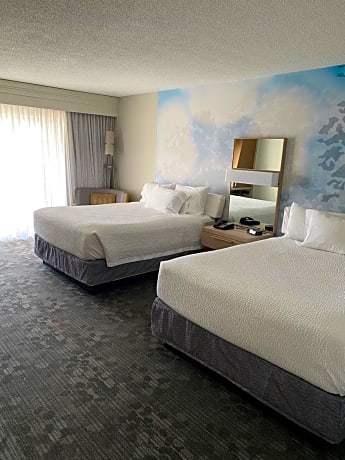 Queen Room with 2 Queen Beds
