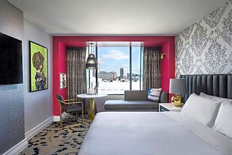 Premium, Guest room, 1 King