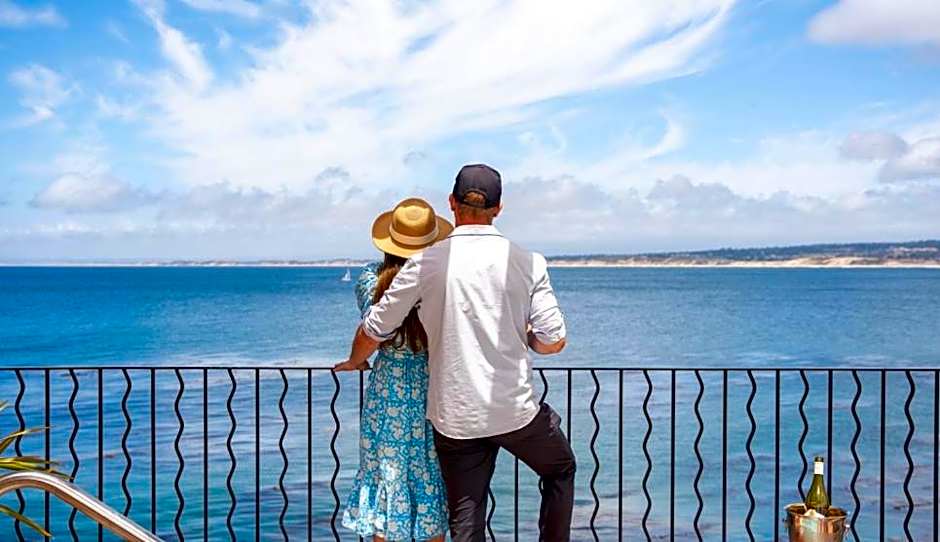 Monterey Bay Inn
