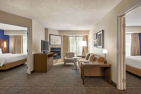 Two-Bedroom Suite with Sofa Bed