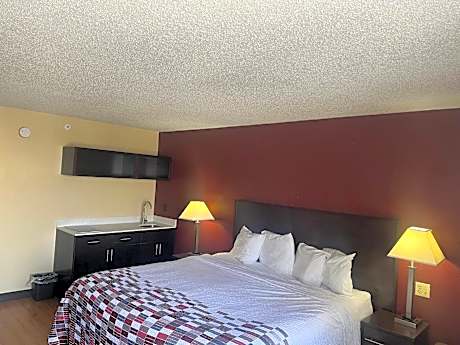 Superior King Room with Kitchenette Non-Smoking