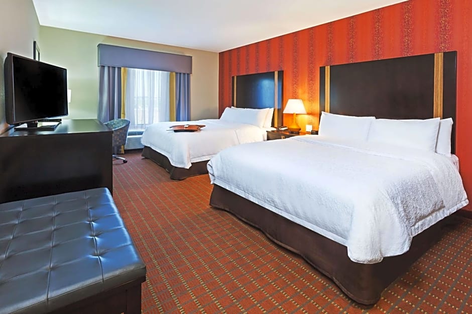Hampton Inn By Hilton Marion