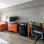 La Quinta Inn & Suites by Wyndham New Haven