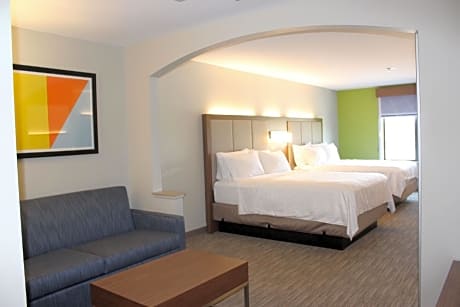 Suite with Two Queen Beds