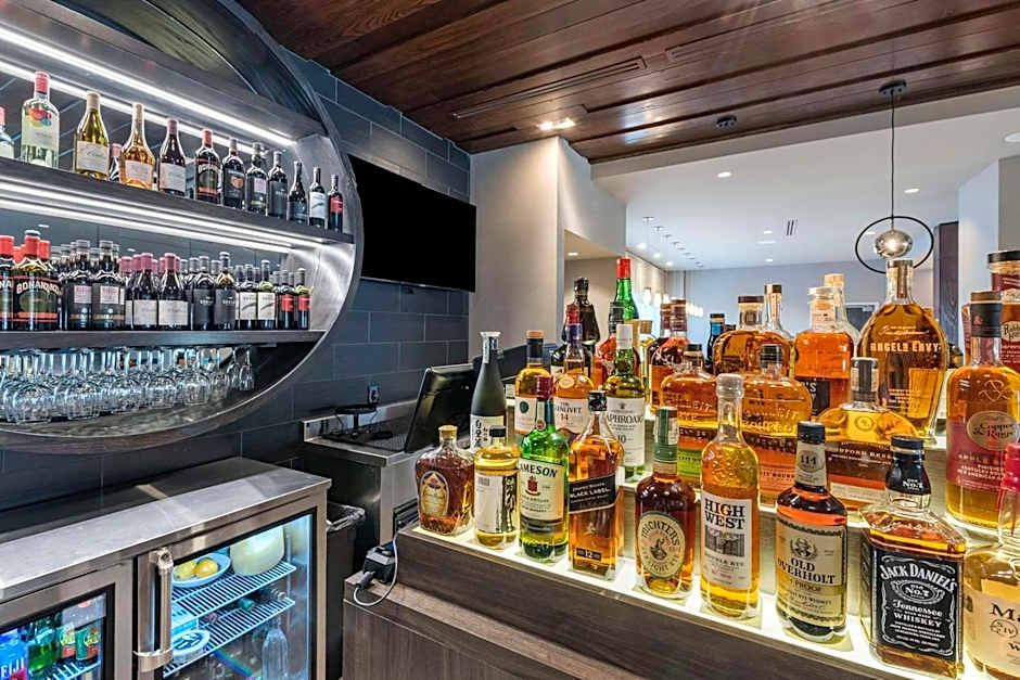 Cambria Hotel Minneapolis Downtown