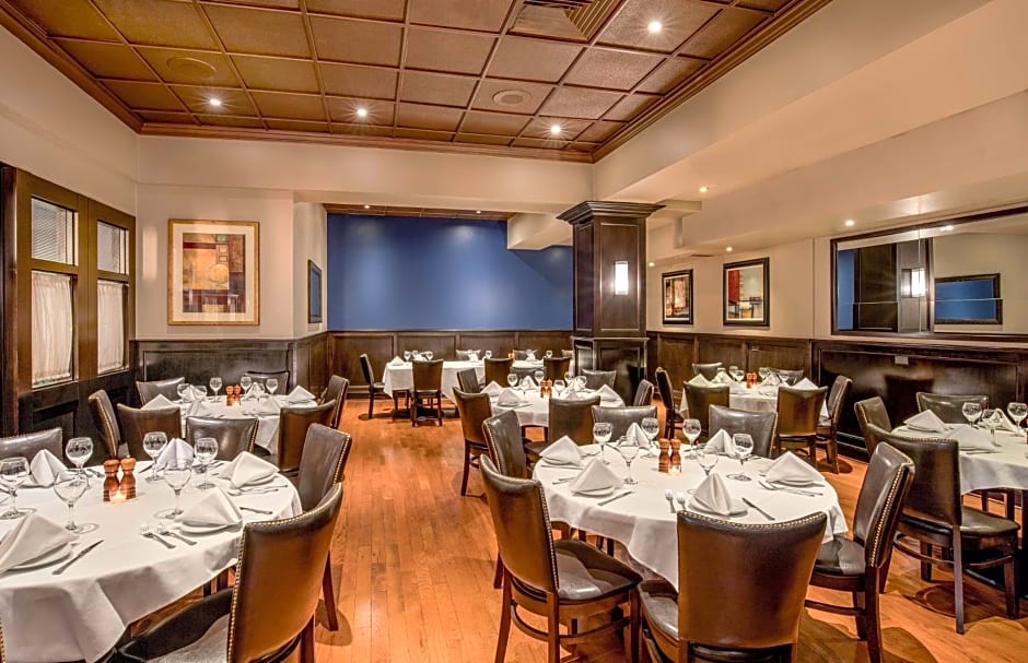 DoubleTree By Hilton Hotel And Conference Center Chicago North Shore