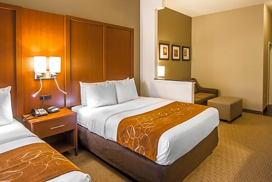 Comfort Suites Marshall