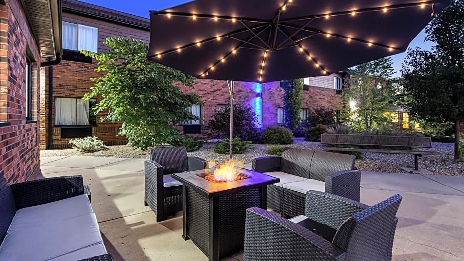 SureStay Hotel by Best Western New Buffalo