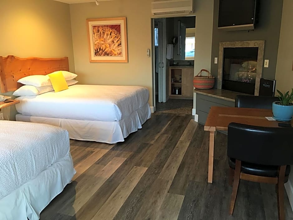 Cambria Shores Inn