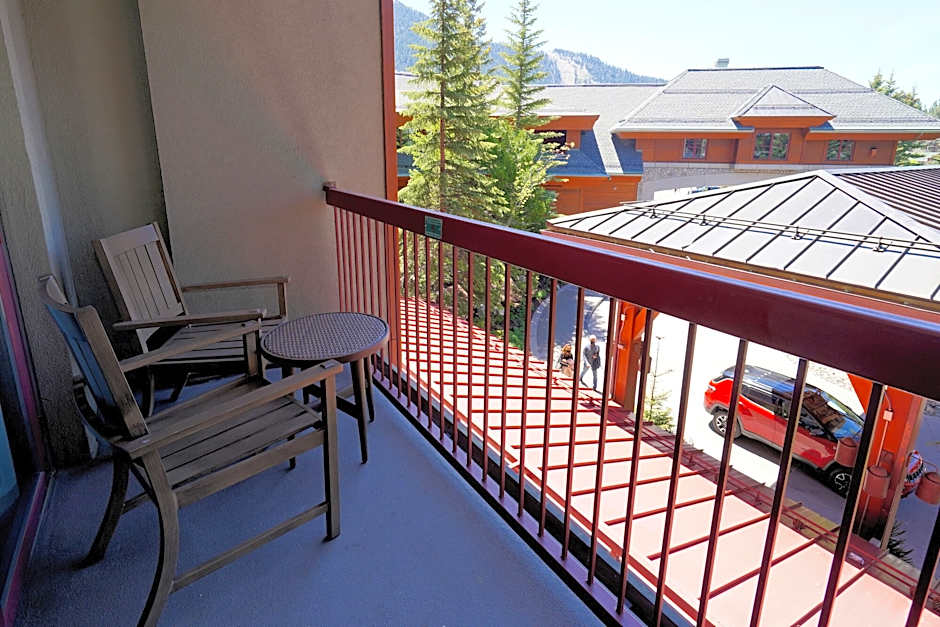 Heavenly Village Condos - Grand Residence