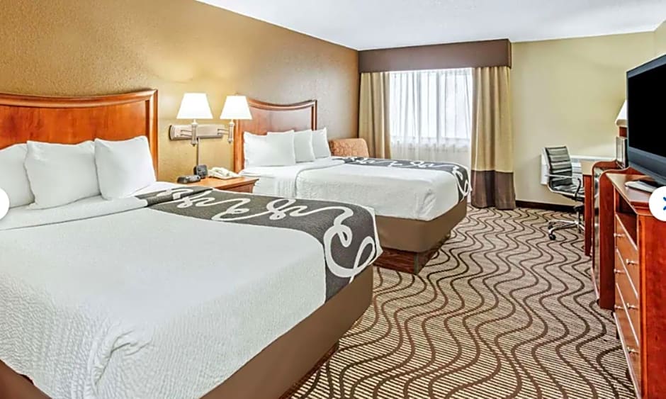 La Quinta Inn & Suites by Wyndham Minneapolis-Minnetonka