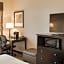 Holiday Inn Express & Suites Nevada