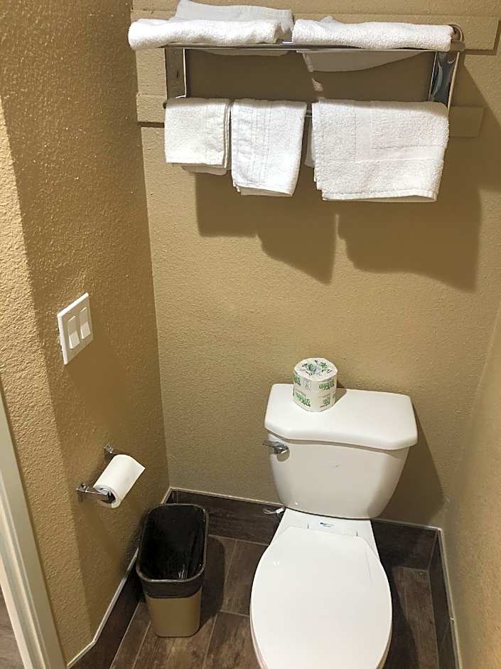 Budget Inn Motel