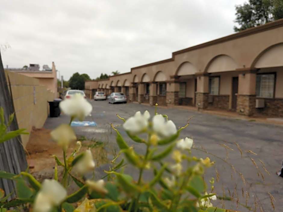 Bartlett Motel