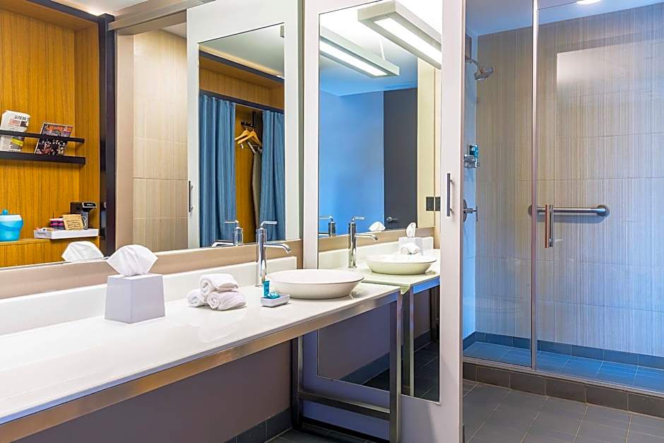 Aloft Lexington