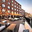 The Loom Hotel, Tapestry Collection By Hilton