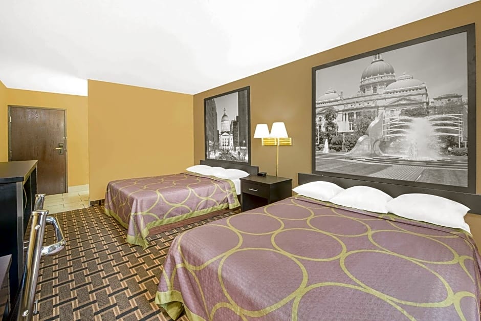 Super 8 by Wyndham Terre Haute