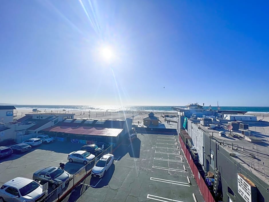 ITH Hermosa Beach Surf Hostel LAX