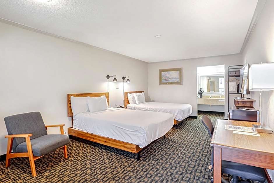 The Guest Lodge Gainesville