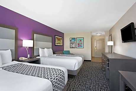 2 Queen Beds Suite Non-Smoking