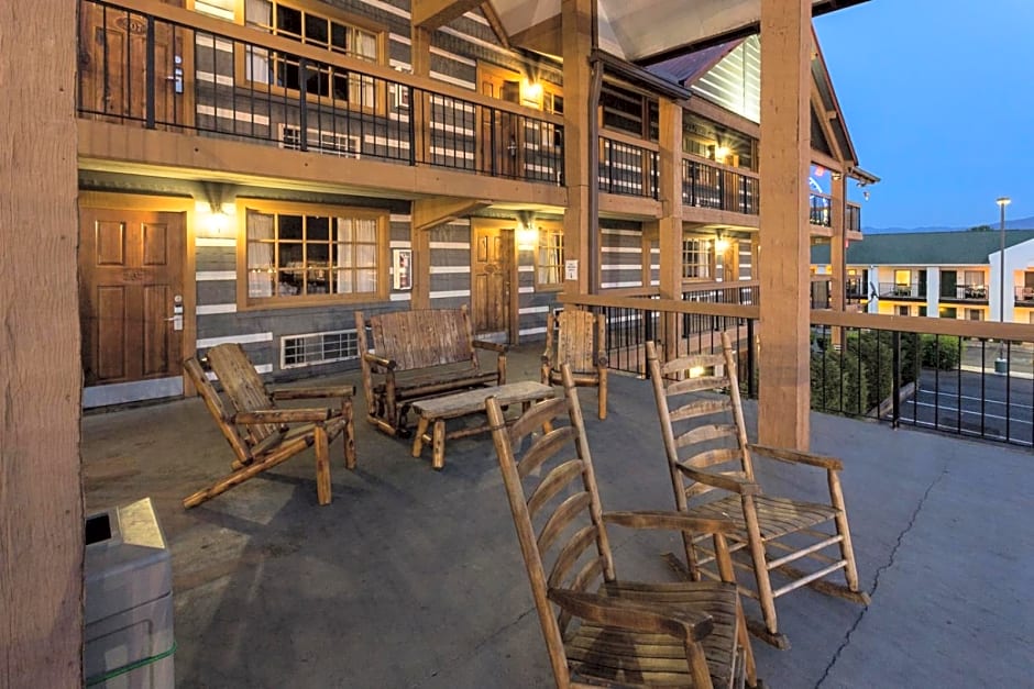 Timbers Lodge - Pigeon Forge