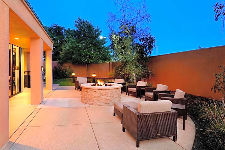Courtyard by Marriott Kokomo
