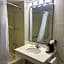 Days Inn & Suites by Wyndham Arlington Heights