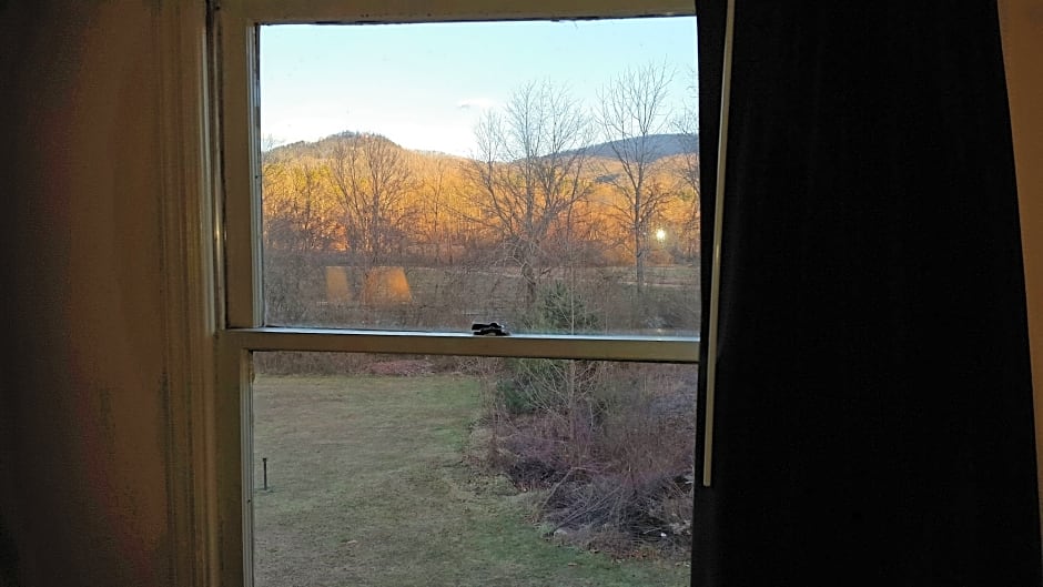 Mountain Valley Inn Dillard