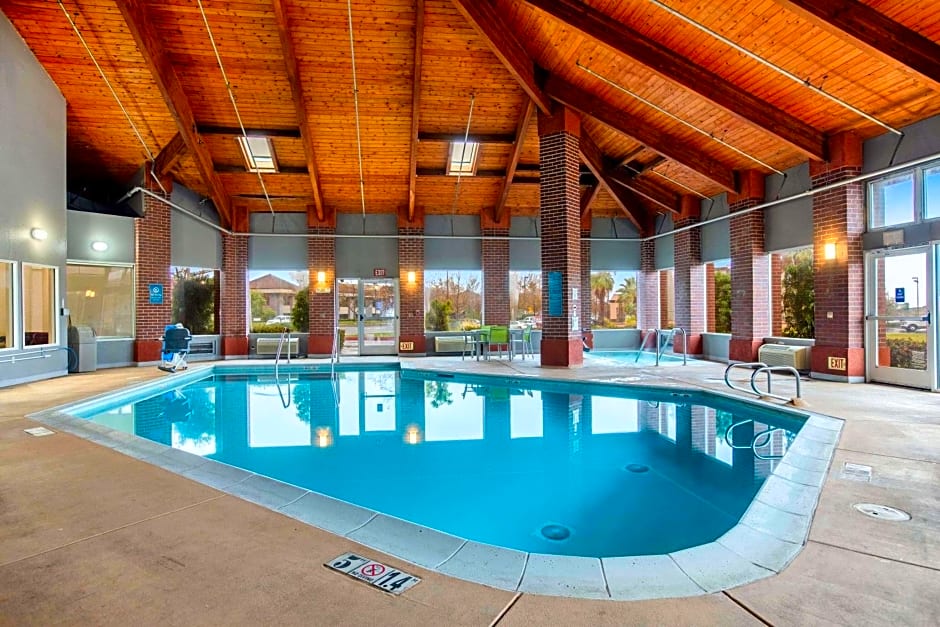 La Quinta Inn & Suites by Wyndham Livermore