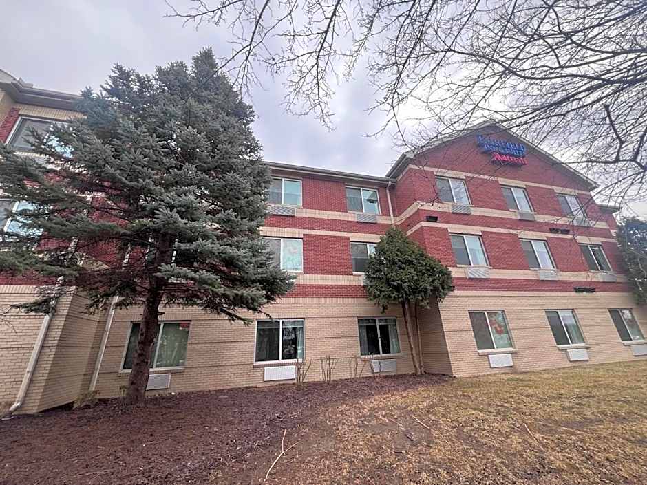 Fairfield Inn & Suites by Marriott Detroit Farmington Hills