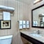 Holiday Inn Louisville Airport - Fair/Expo, an IHG Hotel
